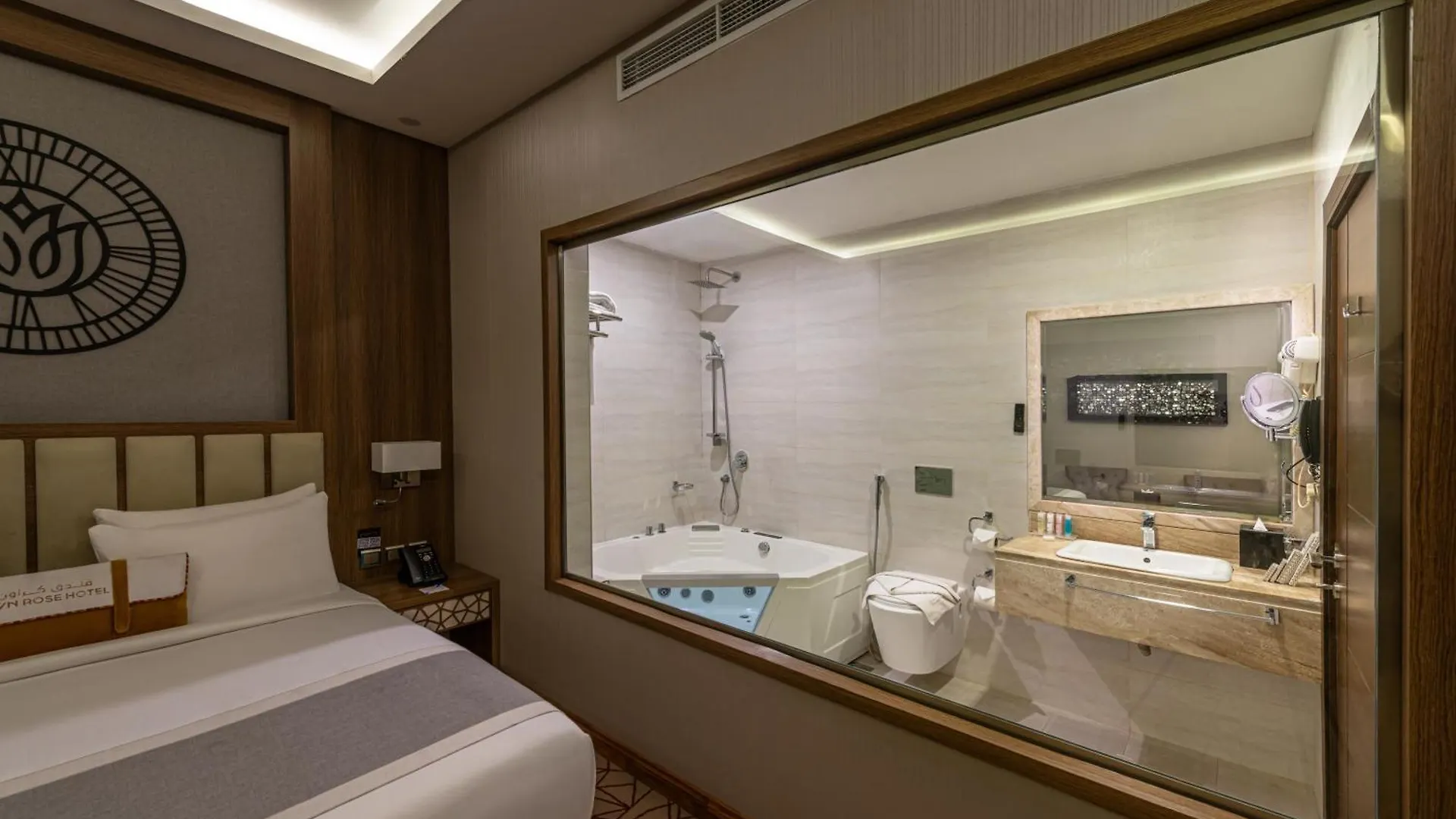 ****  Crowne Rose Alsahafa Hotel Riyadh Saudi Arabia