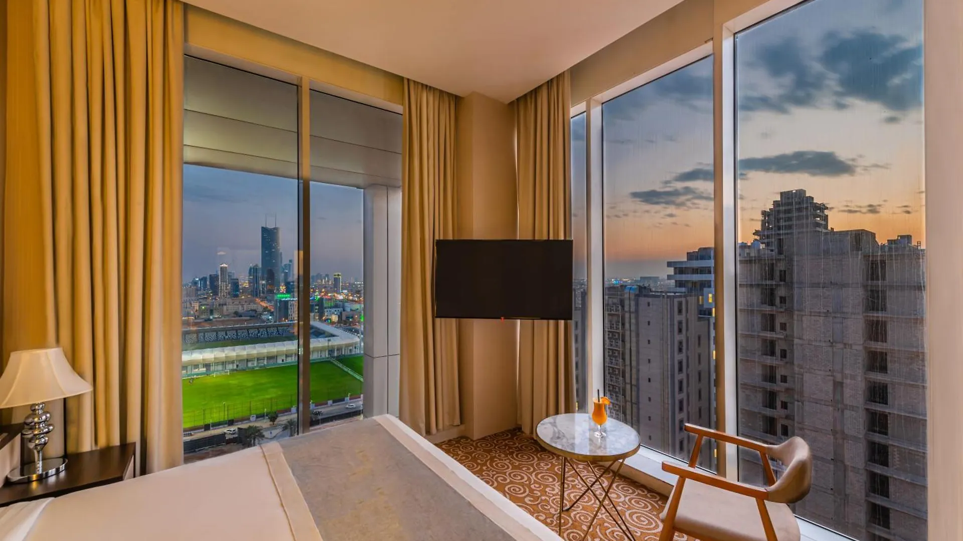 Crowne Rose Alsahafa Hotel Riyadh