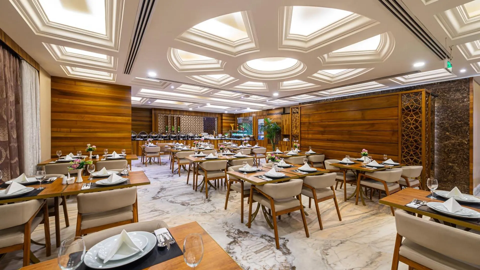 Crowne Rose Alsahafa Hotel Riyadh