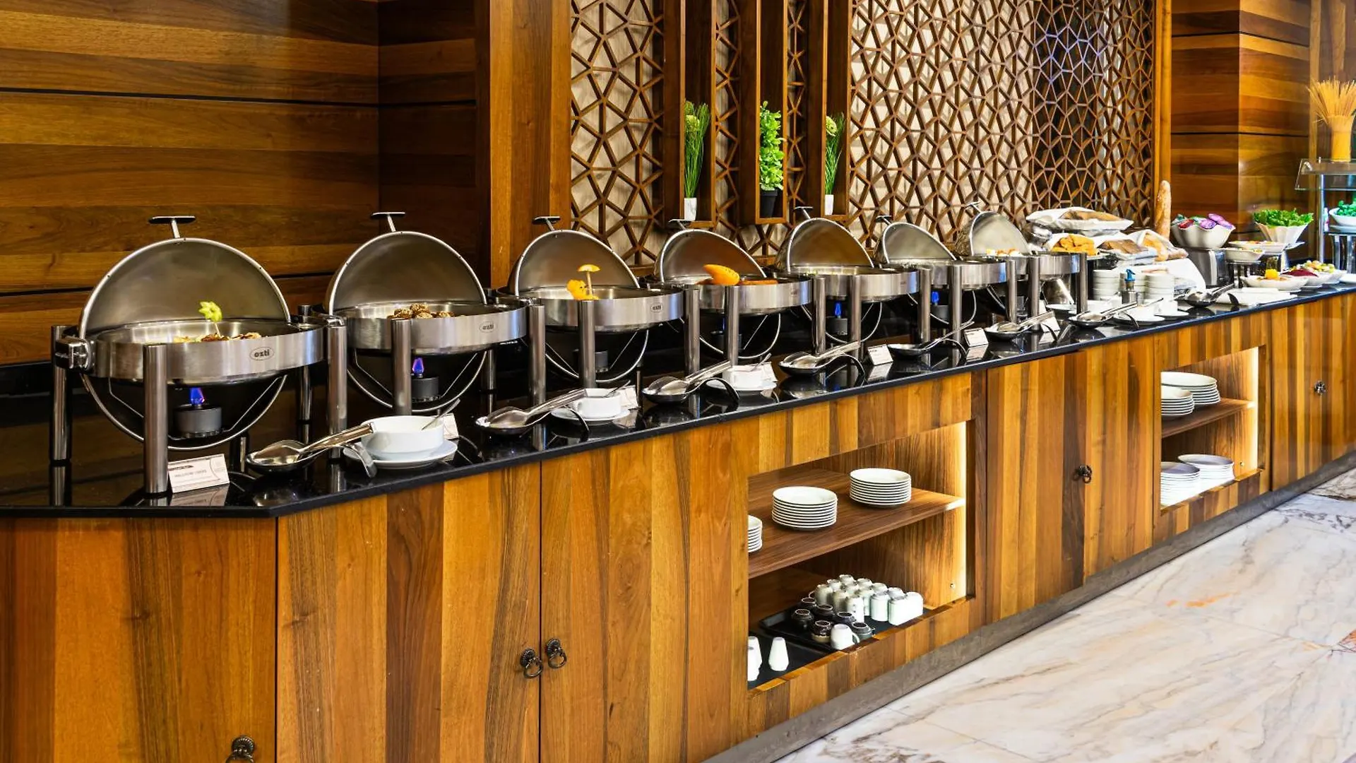 Crowne Rose Alsahafa Hotel Riyadh