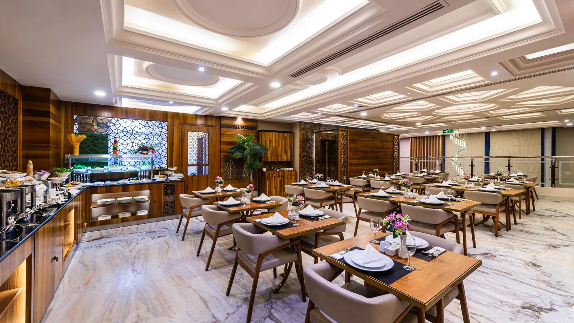 Crowne Rose Alsahafa Hotel Riyadh