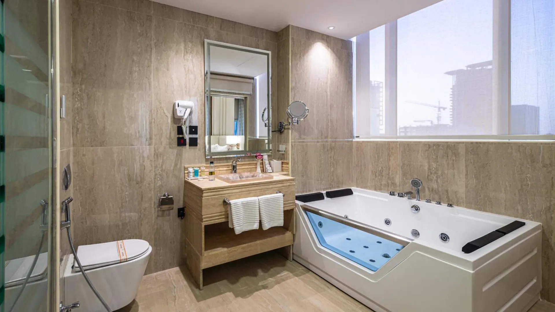 Crowne Rose Alsahafa Hotel Riyadh
